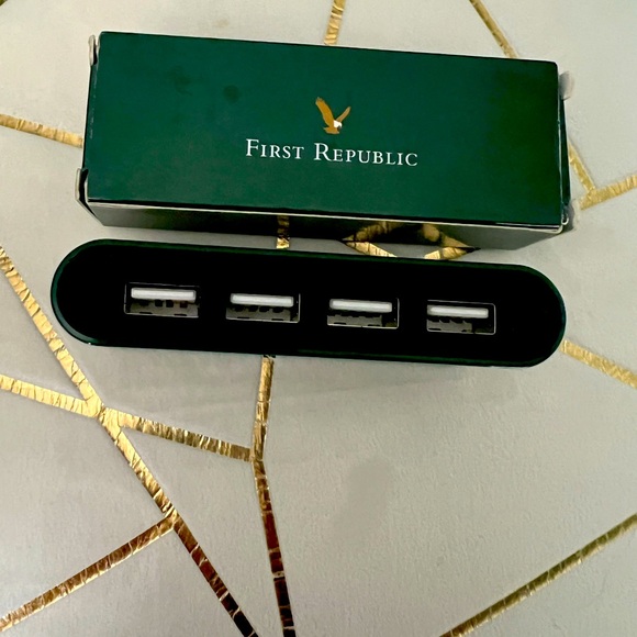 Computers, Laptops & Parts | Rare First Republic Bank Portable Usb Port ...